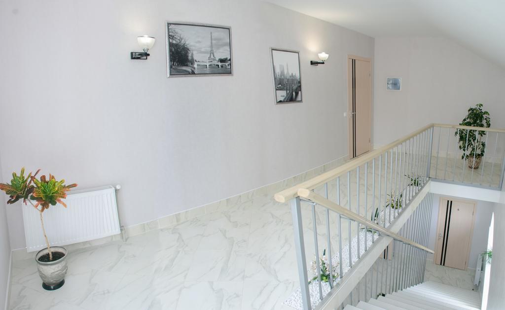 Art Room Szkadovszk Kültér fotó